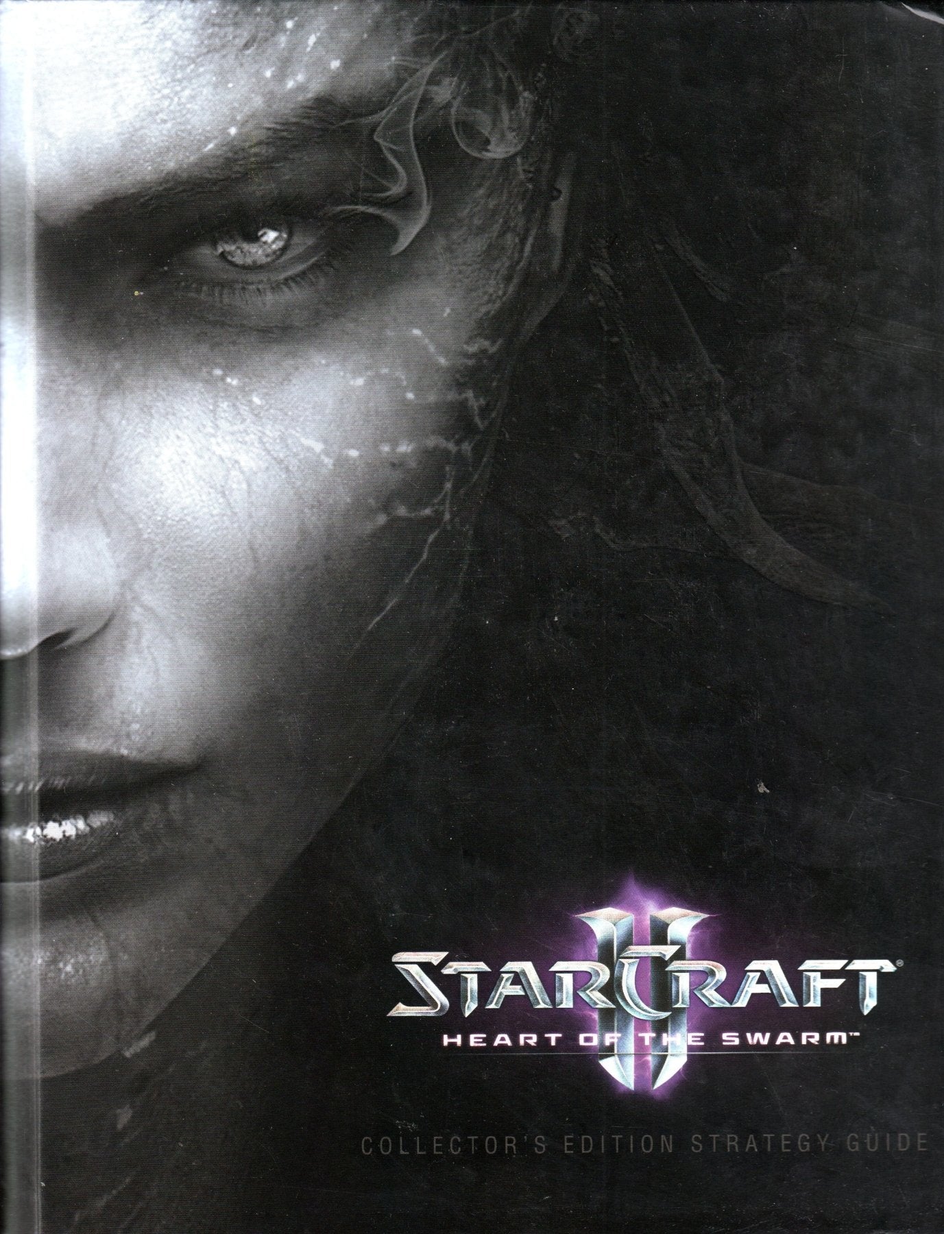 StarCraft 2 sold limited edition strategy guide book