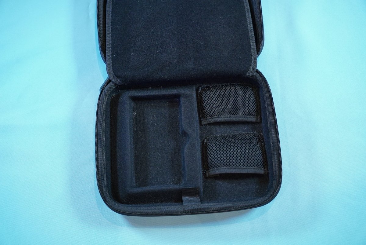 Original Nintendo 3DS Clamshell Travel Case (Used) - Retro Island Gaming