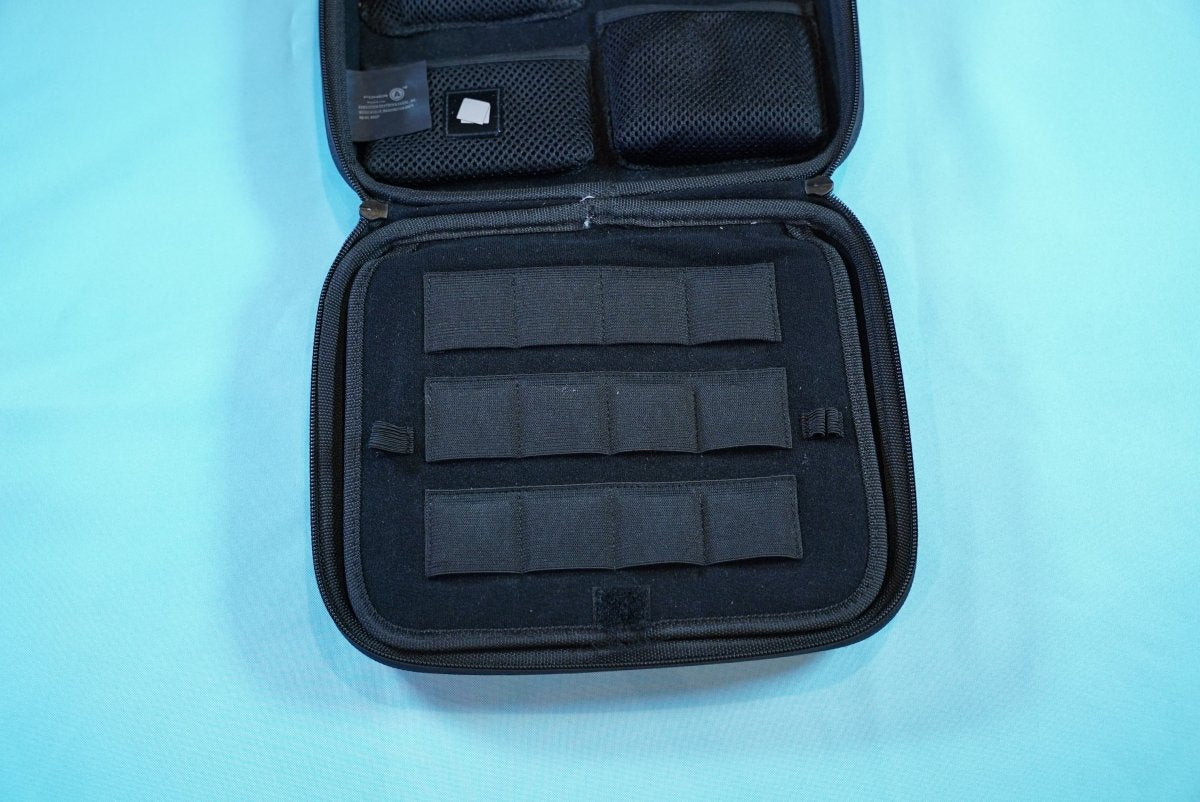 Original Nintendo 3DS Clamshell Travel Case (Used) - Retro Island Gaming