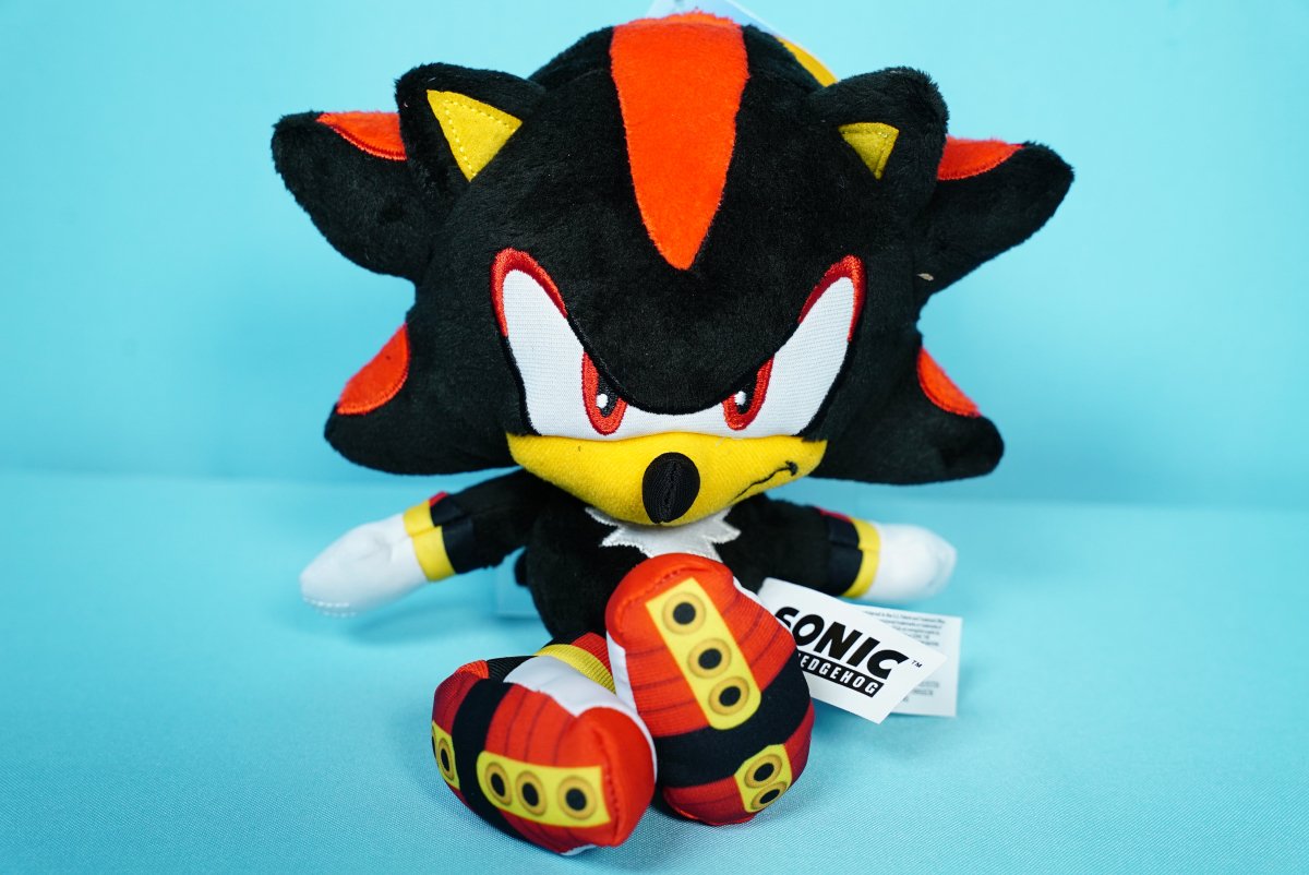 Shadow the Hedgehog 9" Plush - Retro Island Gaming
