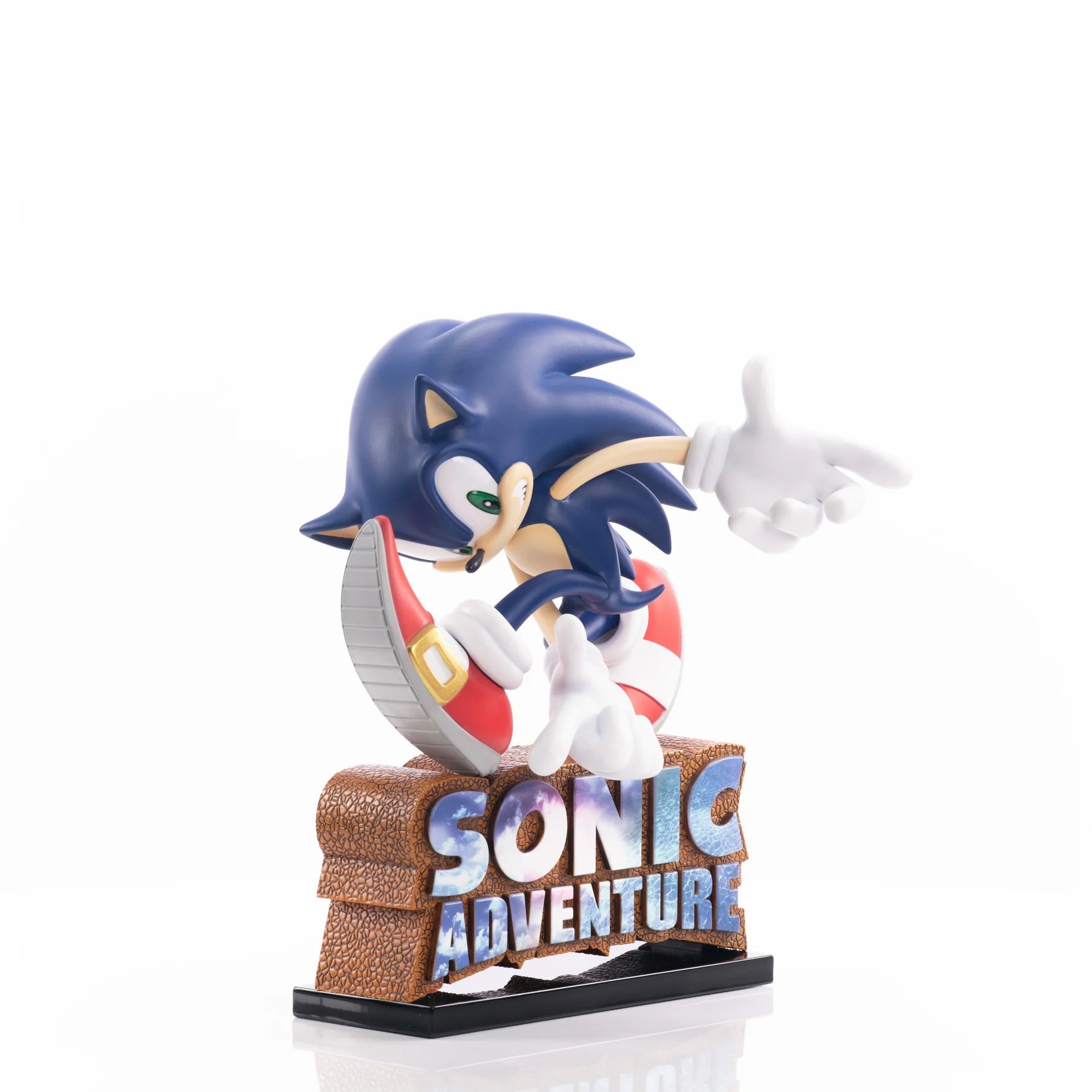 Sonic Adventure 9" Statue - First 4 Figures - Retro Island Gaming