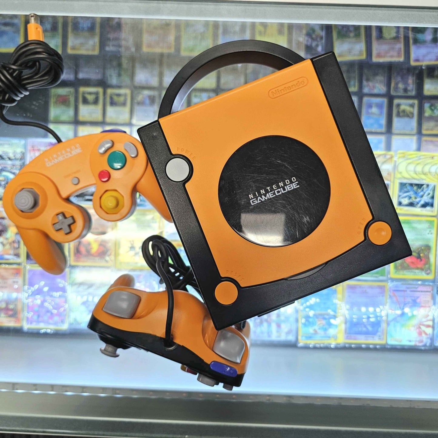 "THE HALLOWEEN CUBE" // Half Spice - Orange/Black GameCube System w/Japan - North American Region Switch Mod [DOL - 001] - Certified Tested & Cleaned - Retro Island Gaming